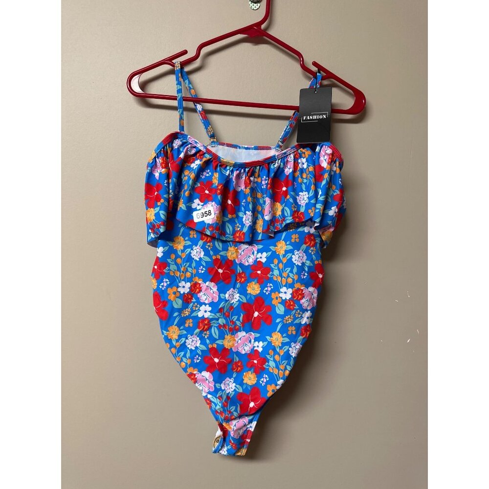 Fashion  size small floral one piece adjustable straps on are off shoulder  padd